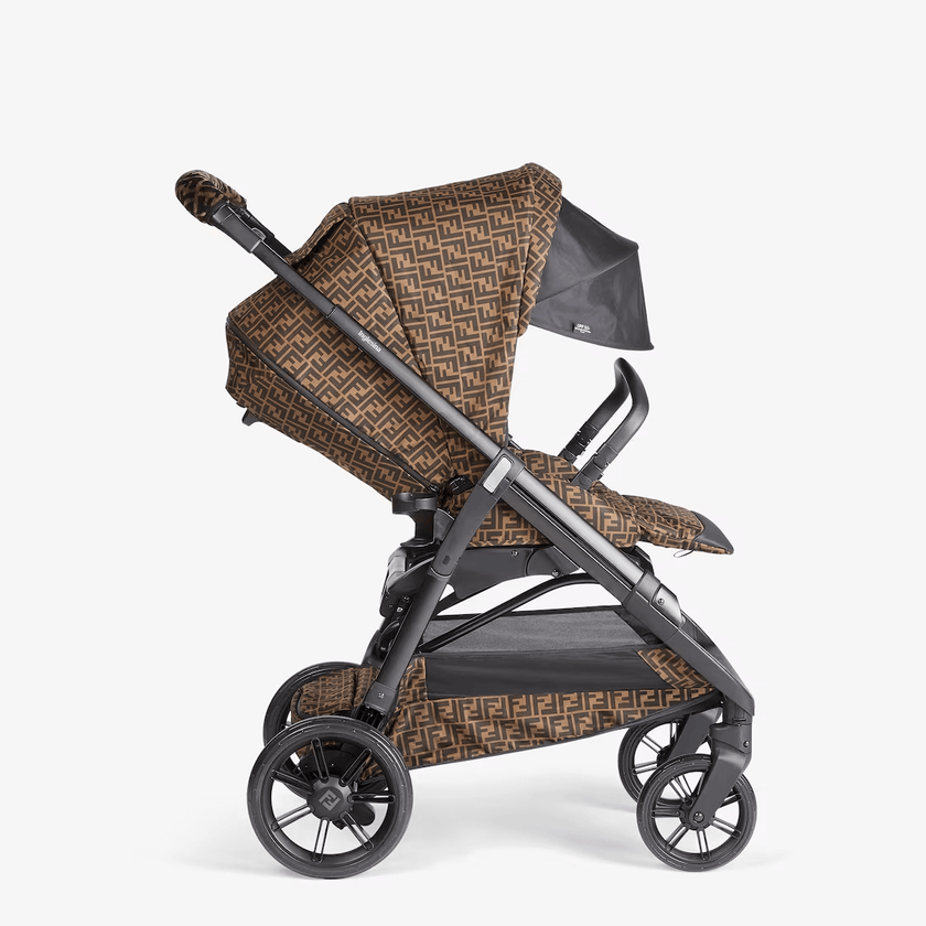 Fendi kinderwagen, luxe en comfort