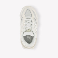 New Balance Pc9060 Balance Unisex Sneakers  White