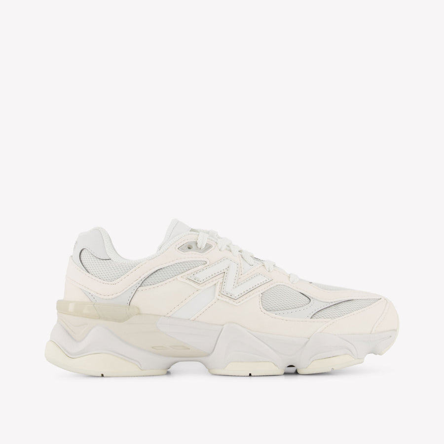 New Balance GC9060 Unisex Kids Sneakers in White