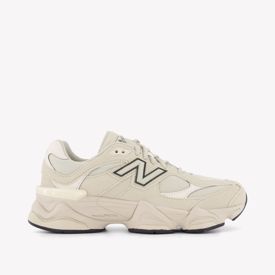 New Balance G9060 Unisex Kids Sneakers in Beige