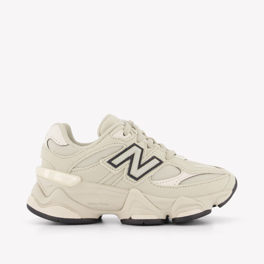 New Balance P9060 Unisex Kids Sneakers in Beige