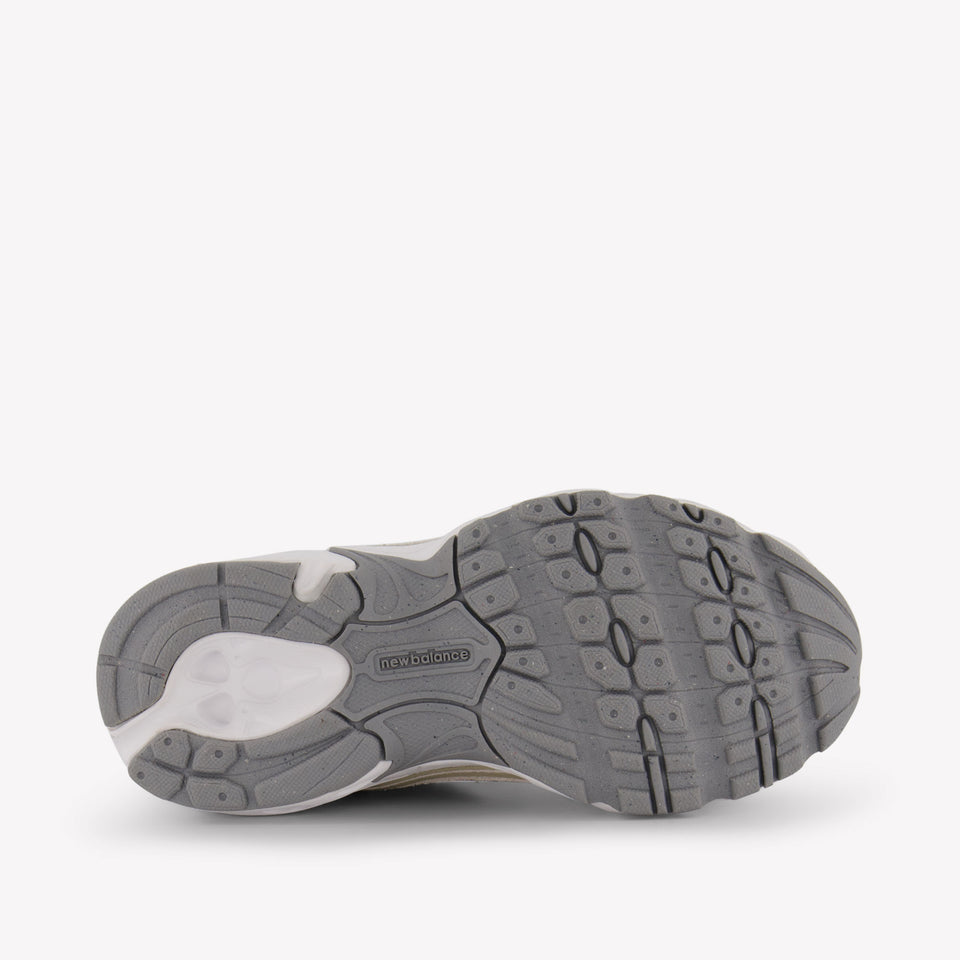 New Balance P530 Balance Unisex Sneakers in Beige