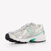 New Balance P740 Unisex Sneakers in Mint