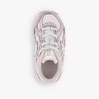 New Balance I740 Unisex Sneakers in Licht Roze