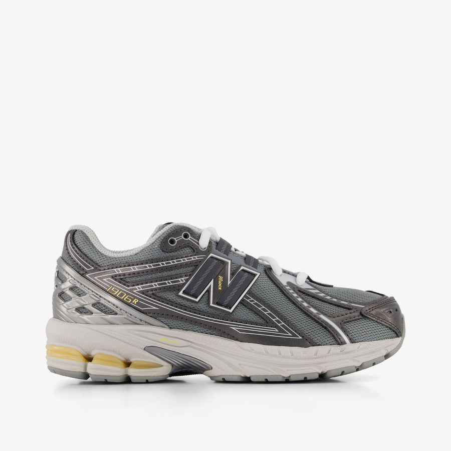 New Balance G1906 Unisex Kids Sneakers in Dark Grey