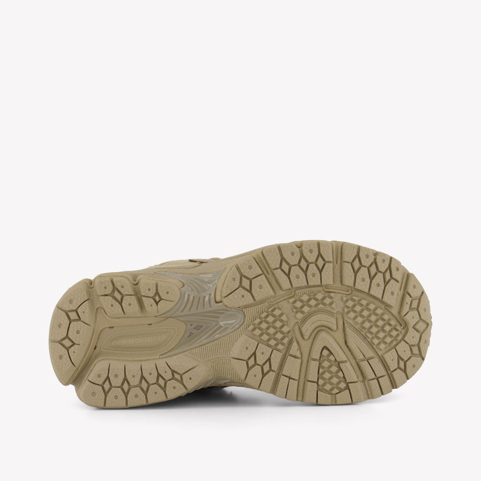 New Balance P2002 Balance Unisex Sneakers  Beige