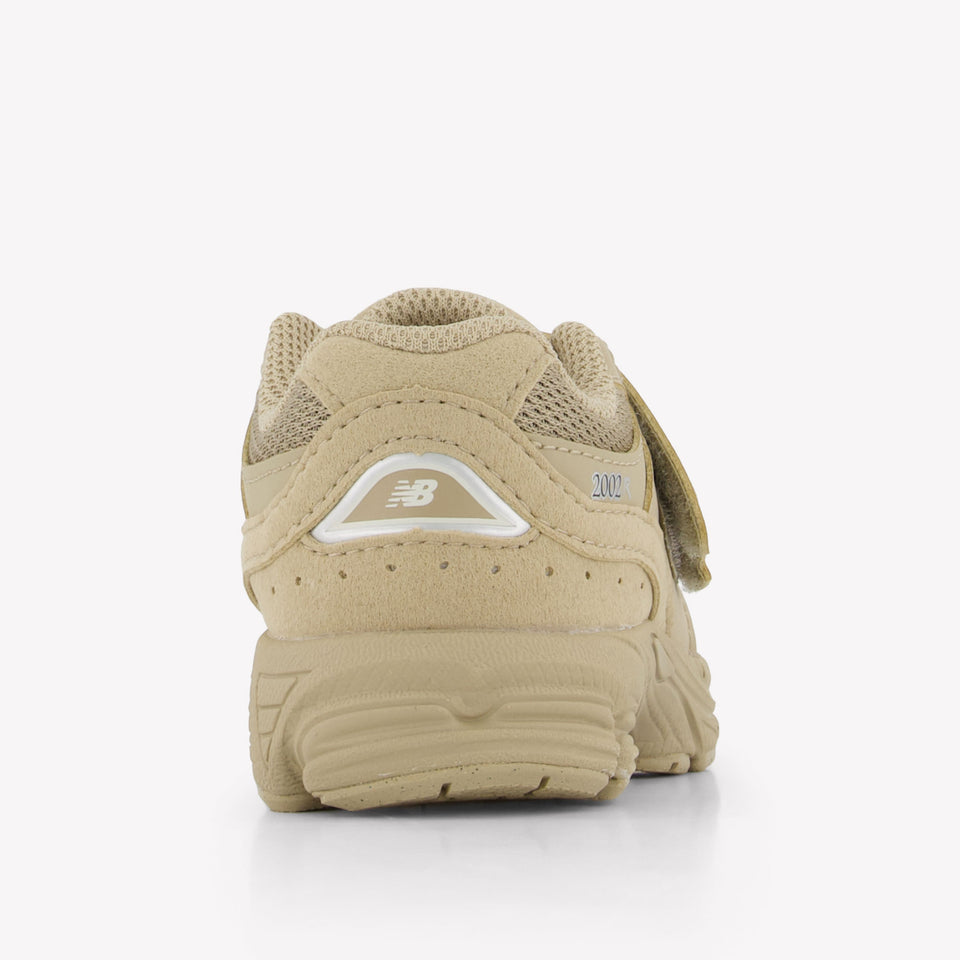 New Balance I2002 Unisex Sneakers in Beige