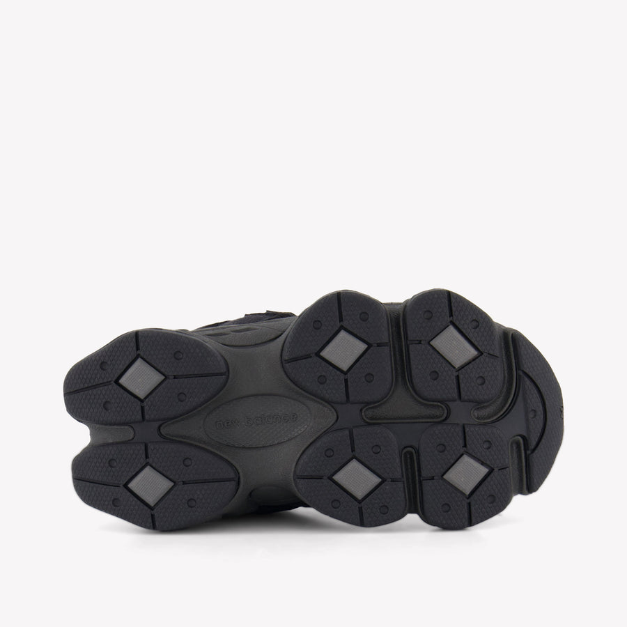 New Balance I9060 Unisex Sneakers in Zwart