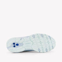 New Balance G740 Unisex Sneakers in Licht Blauw