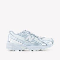 New Balance P740 Unisex Sneakers in Licht Blauw