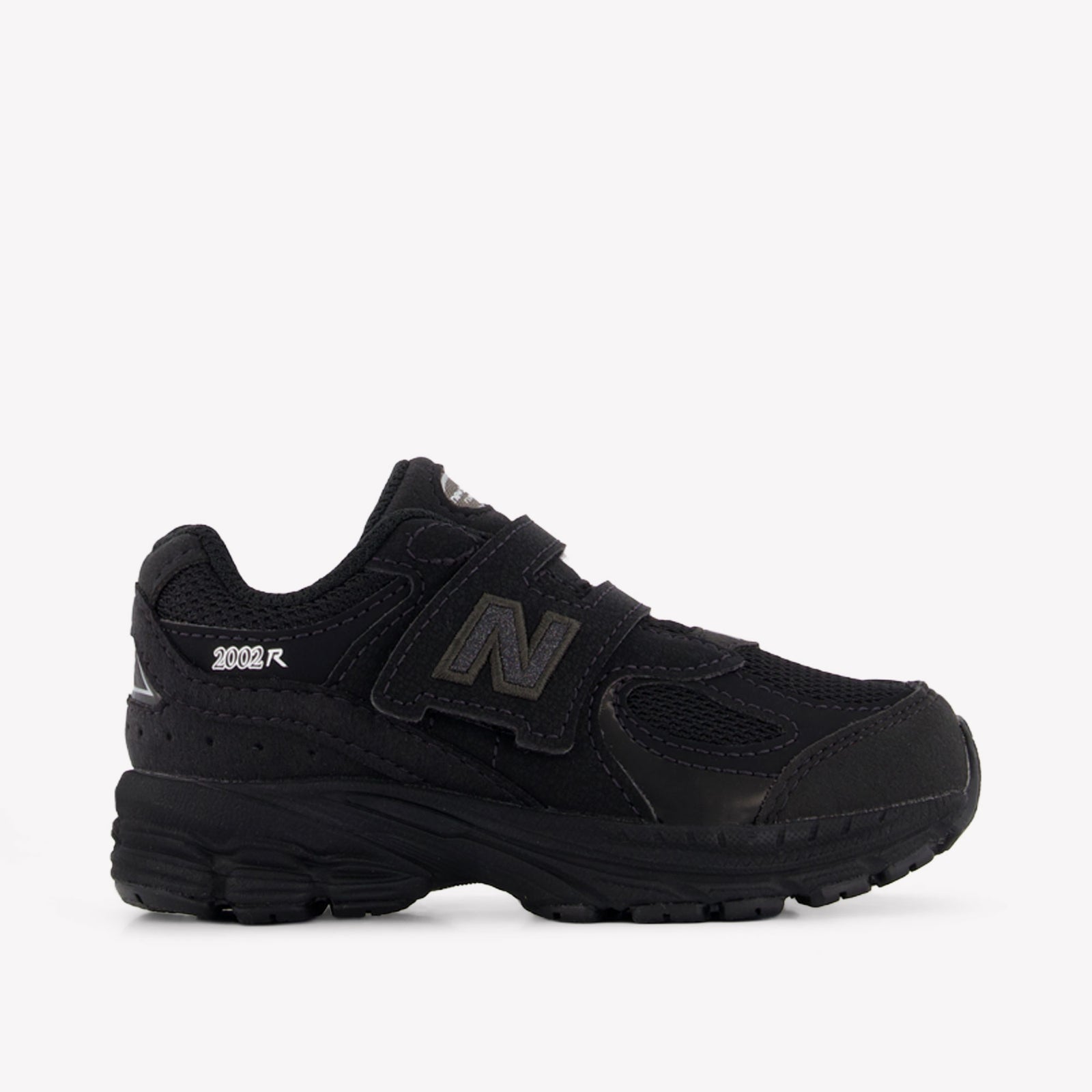 New Balance I2002 Balance Unisex Sneakers  Black