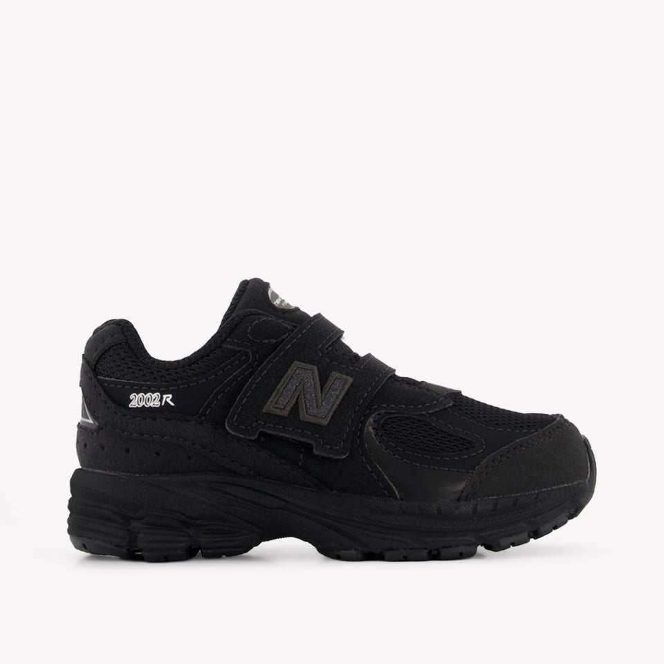 New Balance I2002 Balance Unisex Sneakers  Black