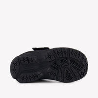New Balance I2002 Balance Unisex Sneakers  Black
