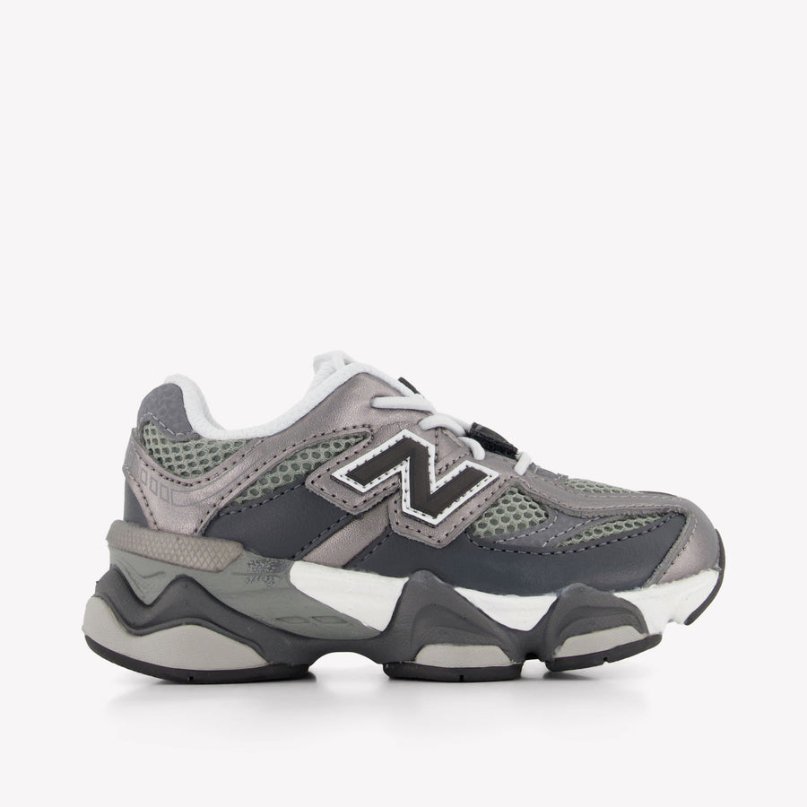 New Balance I9060 Unisex Kids Sneakers in Dark Grey