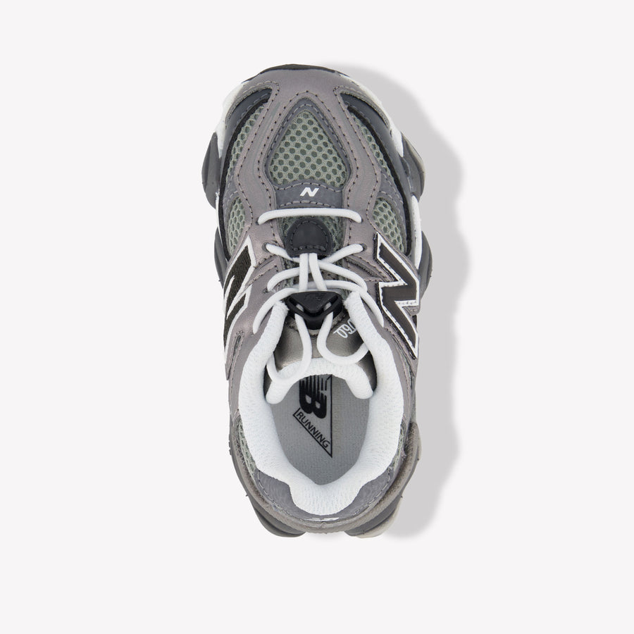 New Balance I9060 Unisex Sneakers in Donker Grijs