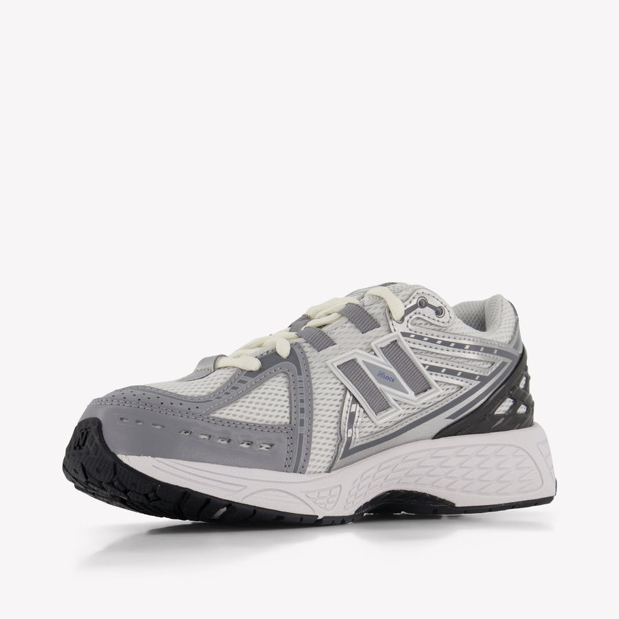New Balance 1906 Unisex Sneakers In Zilver