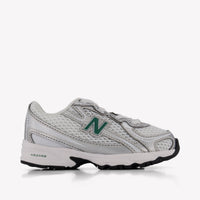 New Balance Unisex Sneakers In Green