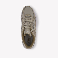 New Balance Unisex Sneakers In Beige