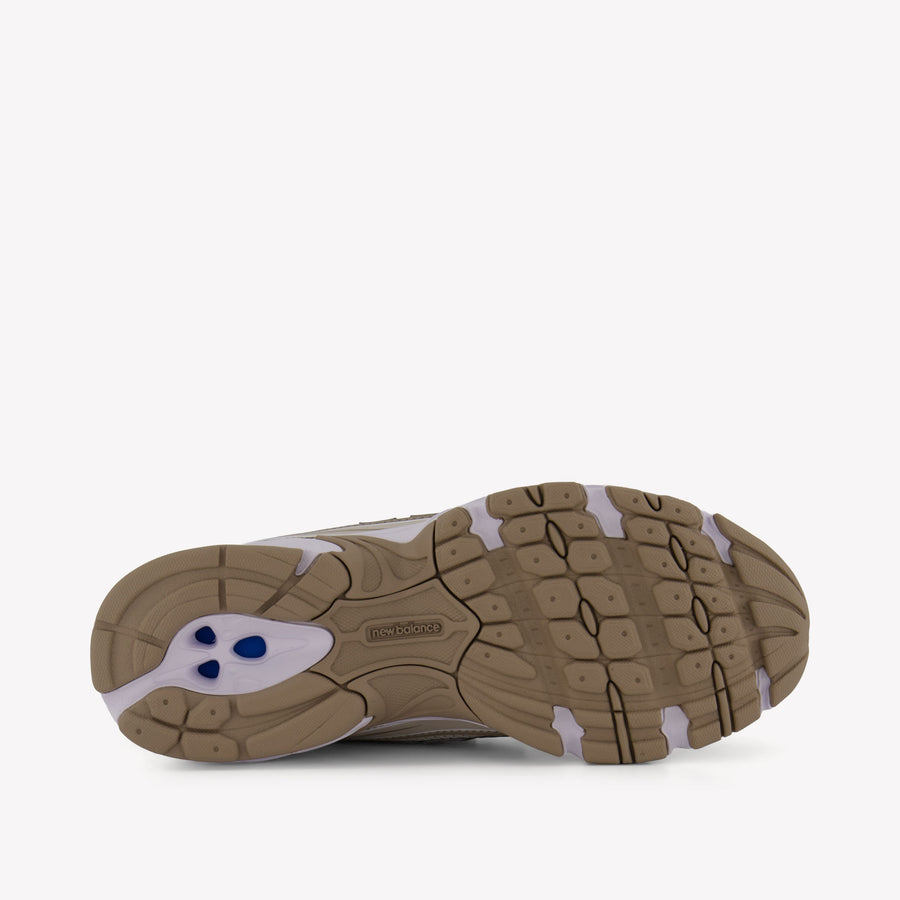 New Balance Unisex Sneakers In Beige