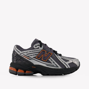 New Balance 1906 Kinder Unisex Sneakers In Donker Grijs