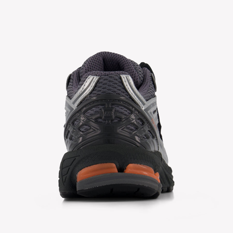 New Balance 1906 Kinder Unisex Sneakers In Donker Grijs