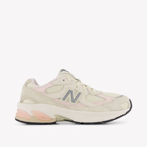 New Balance Unisex Sneakers In Licht Roze