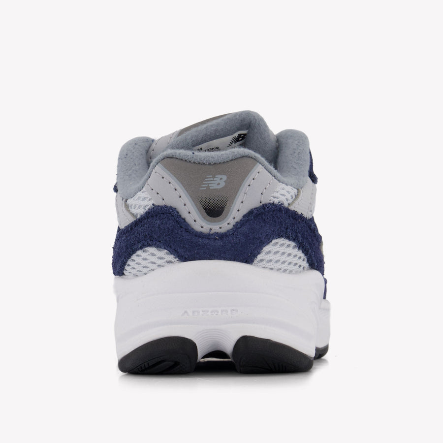 New Balance Unisex Sneakers In Navy