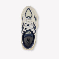 New Balance Unisex Sneakers In Navy