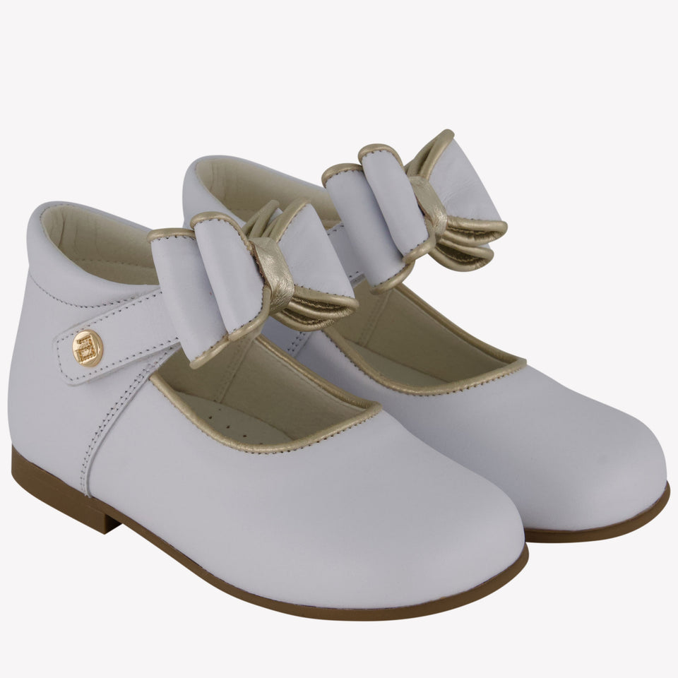 Andanines Girls Shoes In White