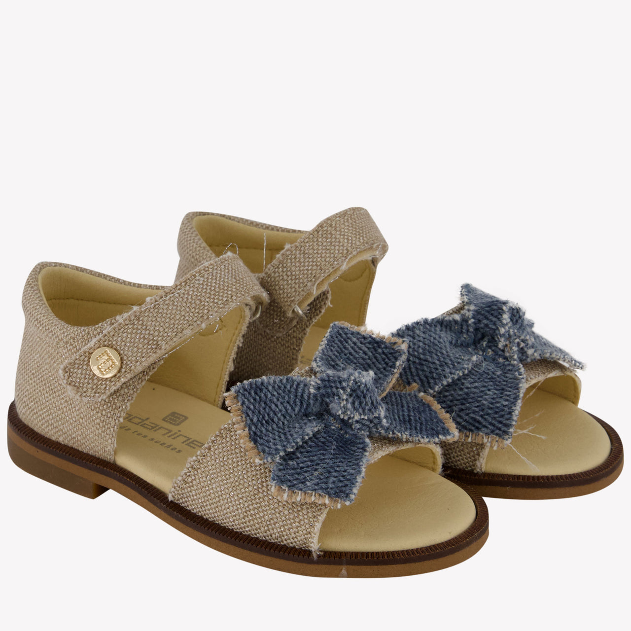 Andanes Girls Sandals  Beige