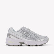 New Balance 740 girls sneakers in Silver