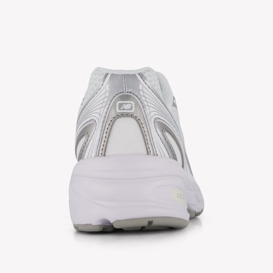 New Balance 740 girls sneakers in Silver