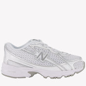 New Balance 740 Unisex Sneakers in Silver