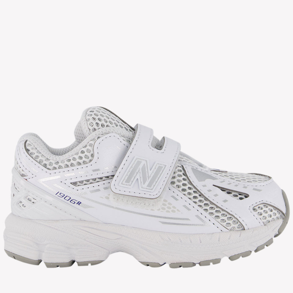 New Balance 1906 Unisex Sneakers in White