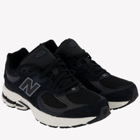 New Balance 2002 Unisex Sneakers In Zwart