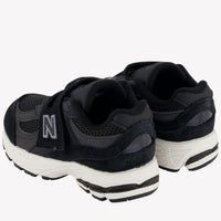 New Balance 2002 Unisex Sneakers In Zwart