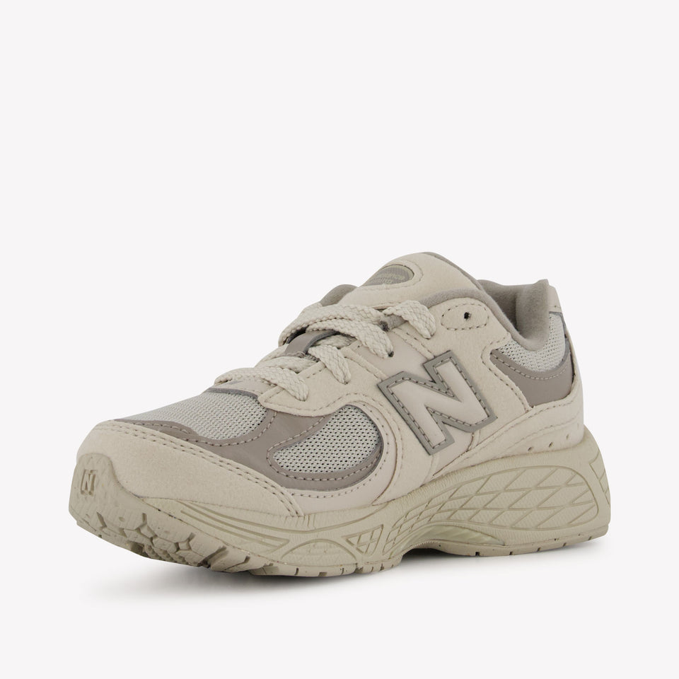 New Balance 2002 Unisex Sneakers in Beige