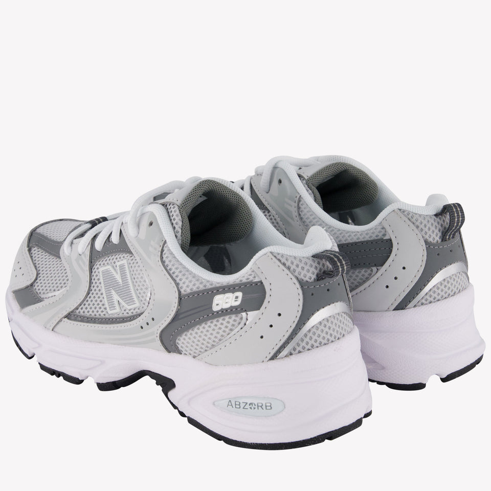 New Balance 530 Unisex Sneakers in Gray