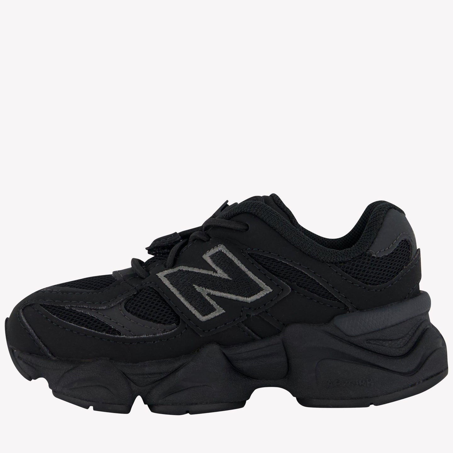 New Balance 9060 Unisex Sneakers In Zwart