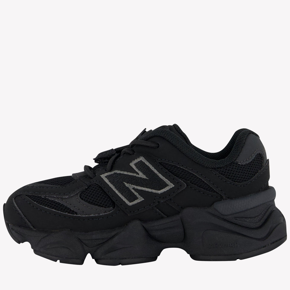 New Balance 9060 Unisex Sneakers in Black