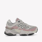 New Balance 9060 Meisjes Sneakers In Licht Roze