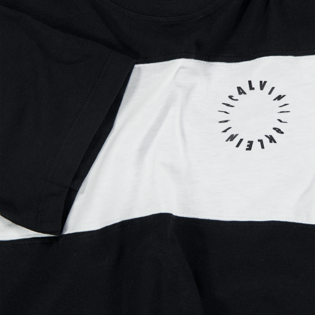 Calvin Klein Kids Boys  T-Shirt Black