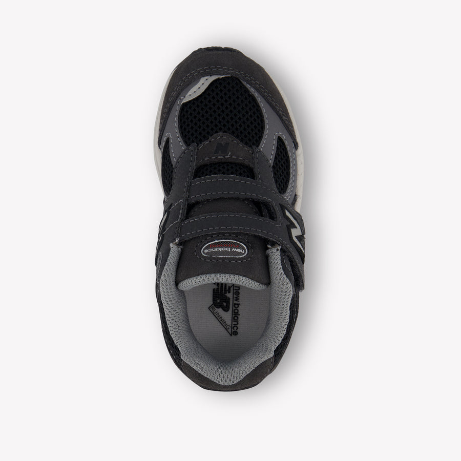 New Balance Iv2002 Unisex Sneakers  Dark Gray