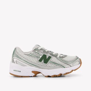 New Balance PZ740 Unisex Sneakers in Zilver