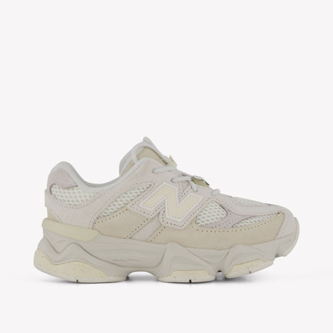 New Balance Iv9060 Unisex Sneakers  Offwhite