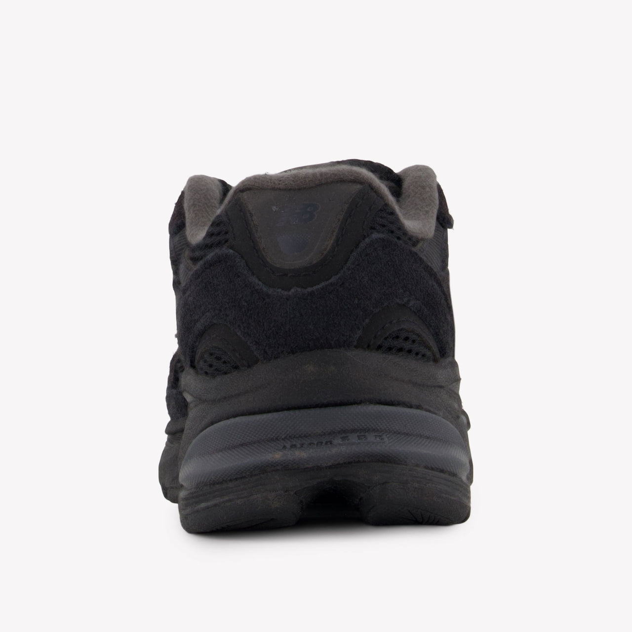 New Balance Unisex Sneakers In Black