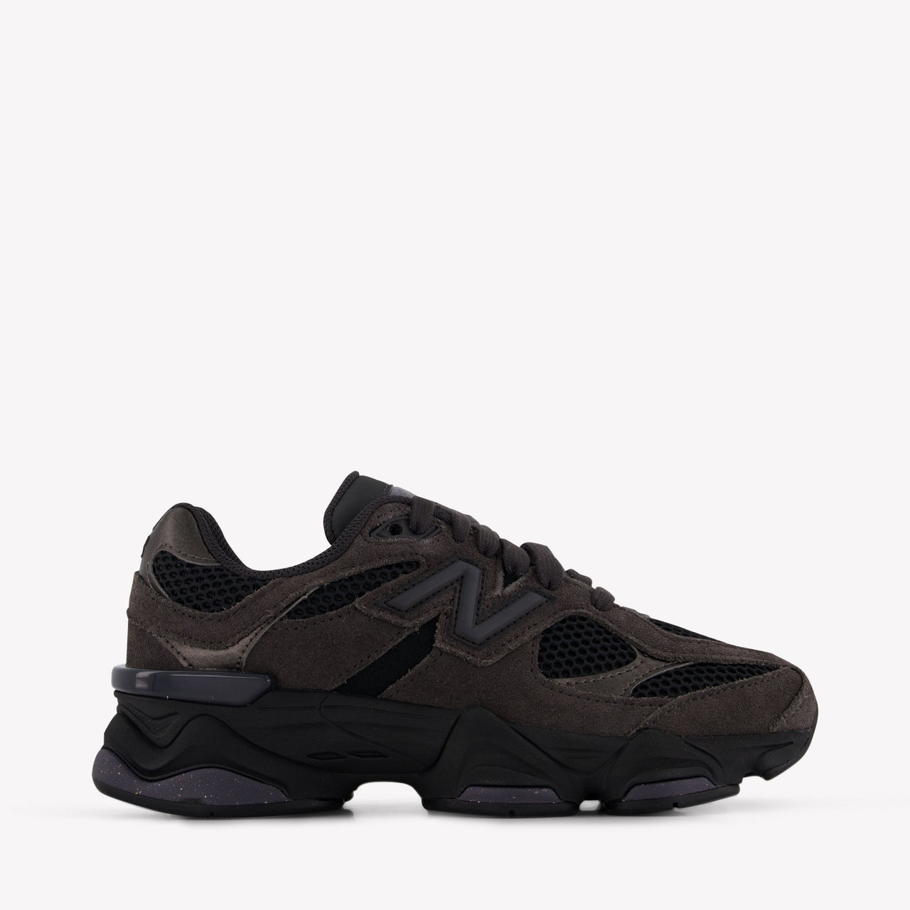New Balance Unisex Sneakers In Black