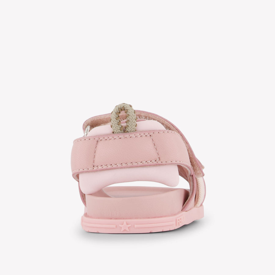 Fendi Unisex Sandalen In Roze
