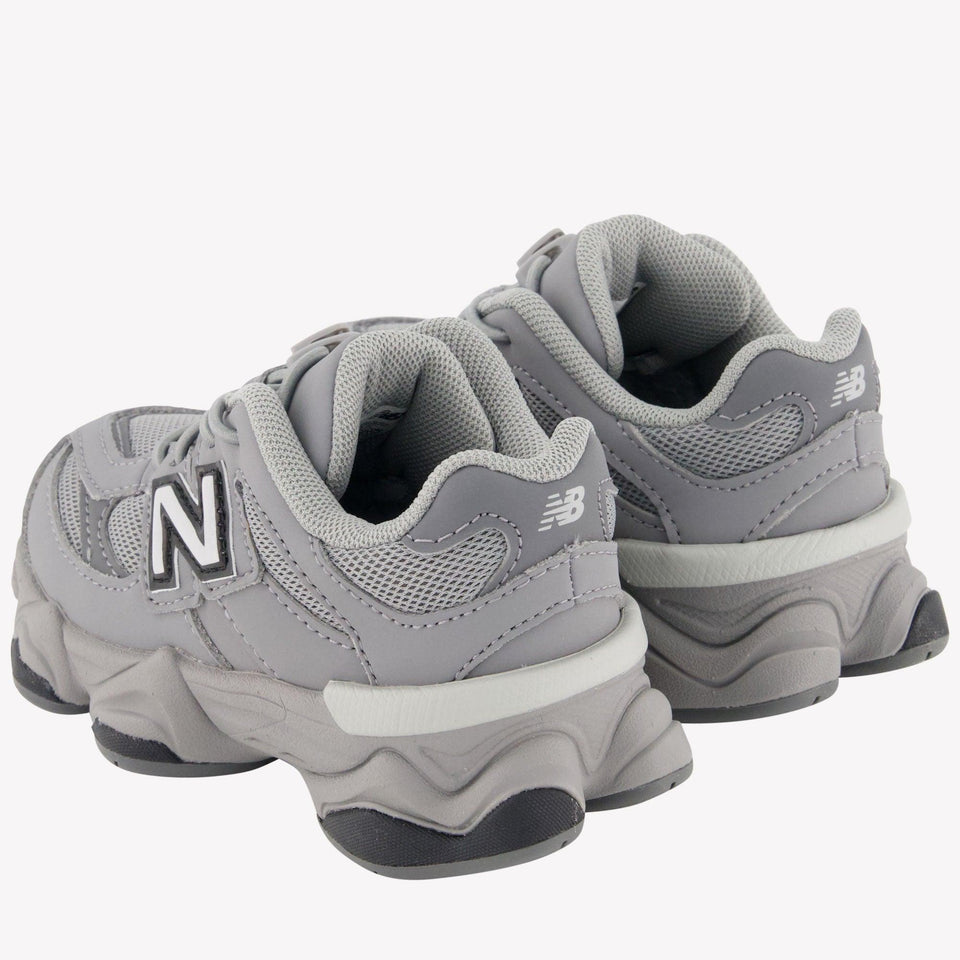 New Balance 9060 Unisex Sneakers in Gray